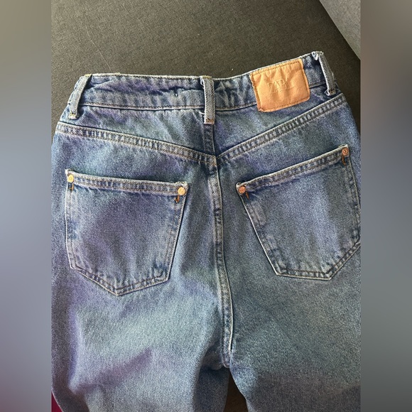 Zara jeans - Picture 4 of 4